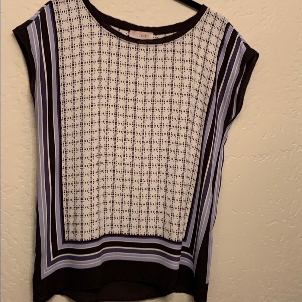 Multi colored shell top